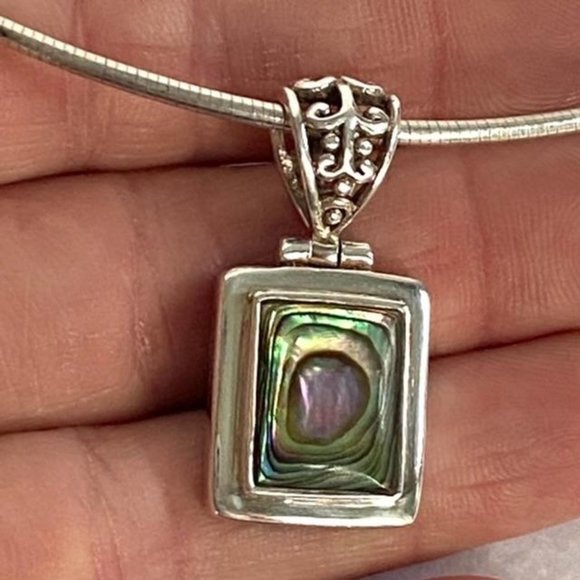 Sterling Silver Paua Abalone Pendant Necklace 16" Round Omega Chain - Picture 4 of 16